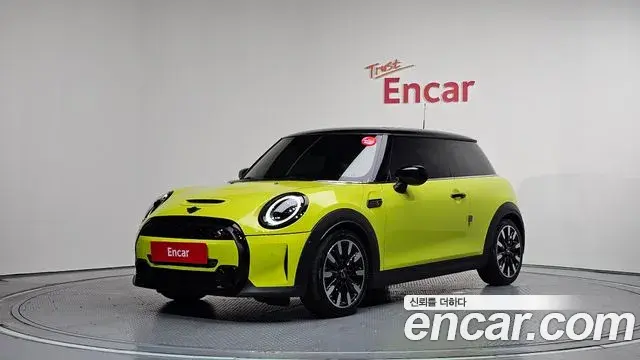 Mini Cooper Classic Third Generation 2023