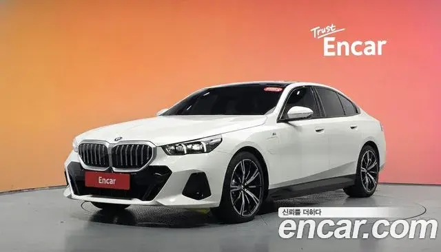 BMW 5-Series 530e M Sport 2025