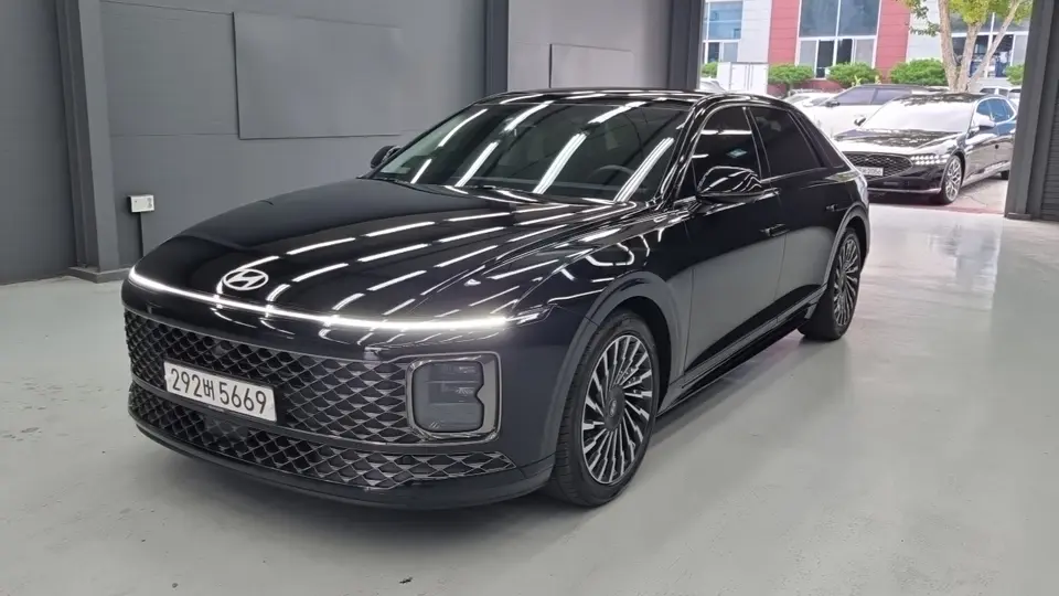 Hyundai Grandeur 2,5 Gasoline 2WD Calligraphy 2022