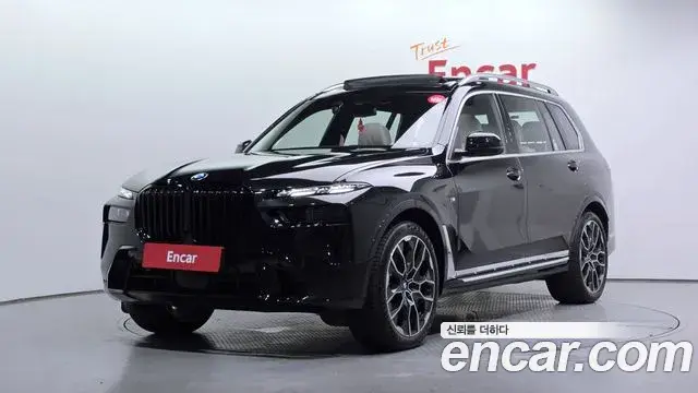 BMW X7 xDrive 40i M Sport 6STR 2025