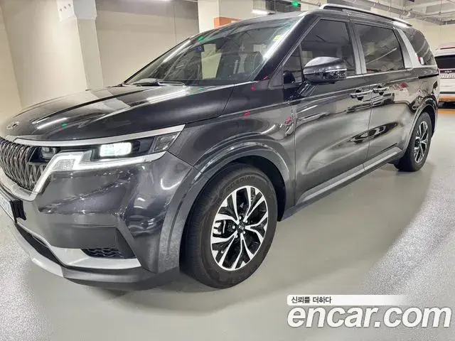 Kia Carnival Diesel 9-Seater Prestige 2020