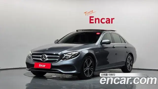 Mercedes-Benz E-Class E300 Avantgarde 2020