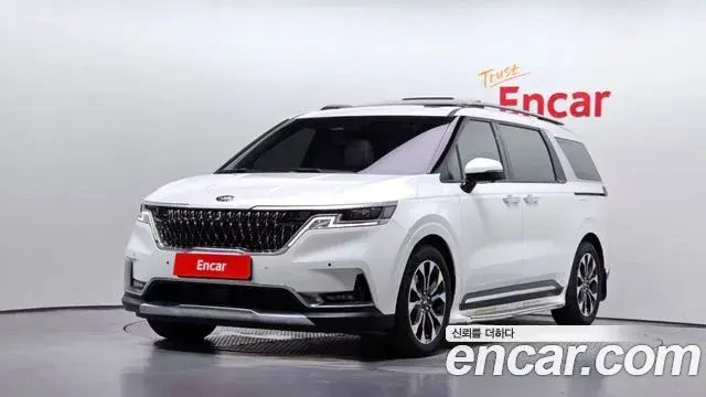 Kia Carnival Gasoline 7-Seater Signature 2020