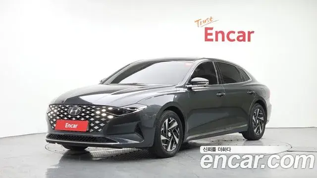 Hyundai Grandeur Premium 2022
