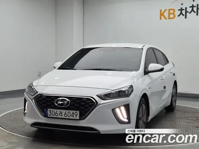 Hyundai Ioniq 1.6 HEV I 2019