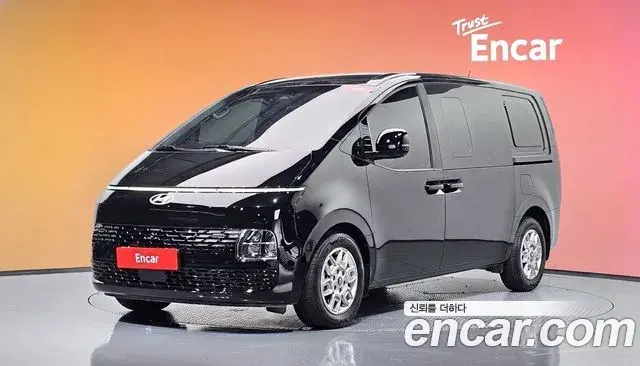 Hyundai Staria Cargo 5-Seater Modern 2025