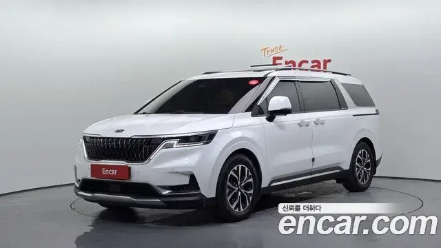 Kia Carnival Gasoline 11-Seater Signature 2021