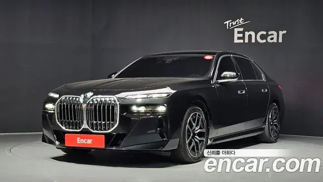 BMW 7-Series 740i xDrive M Sport 2026