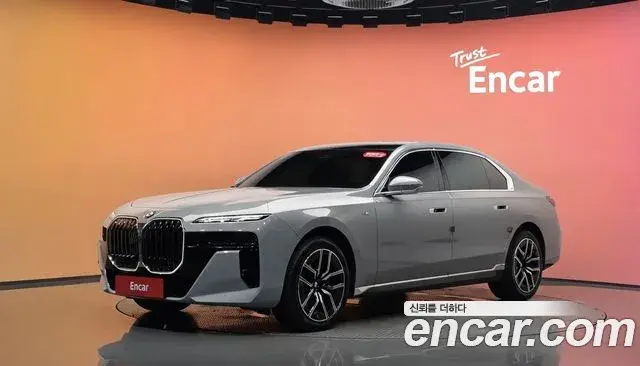 BMW 7-Series 740i xDrive M Sport Limited 2025