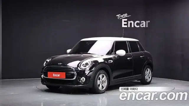 Mini Cooper 5Door Standard 3rd 2020