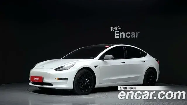 Tesla Model 3 Standard Range Plue RWD 2020