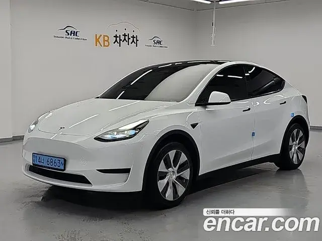 Tesla Model Y RWD 2024