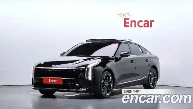 Kia K8 2.5 Gasoline 2WD Signature 2025