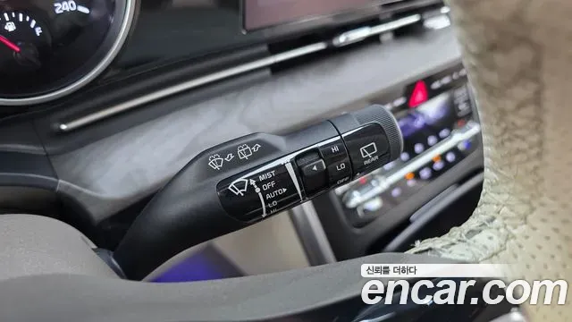 Kia Carnival Diesel 9-Seater Prestige 2023 — фото 27