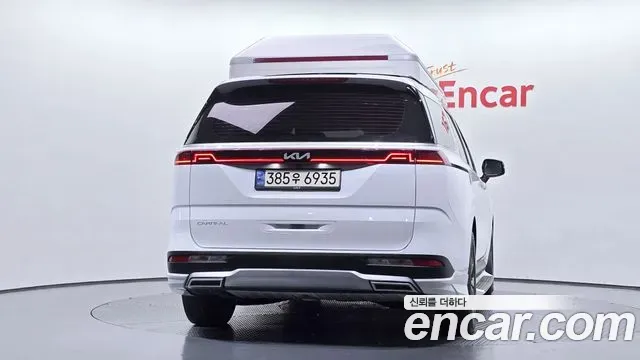 Kia Carnival Diesel 9-Seater Prestige 2023 — фото 4