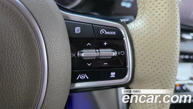 Kia Carnival Diesel 9-Seater Prestige 2023 — фото 17