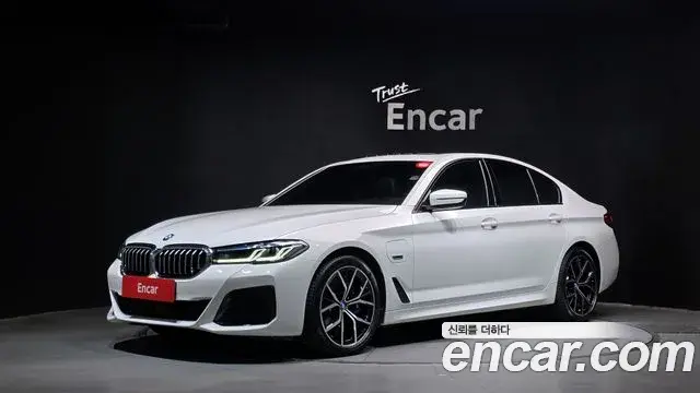 BMW 5-Series 530e M Sport 2023