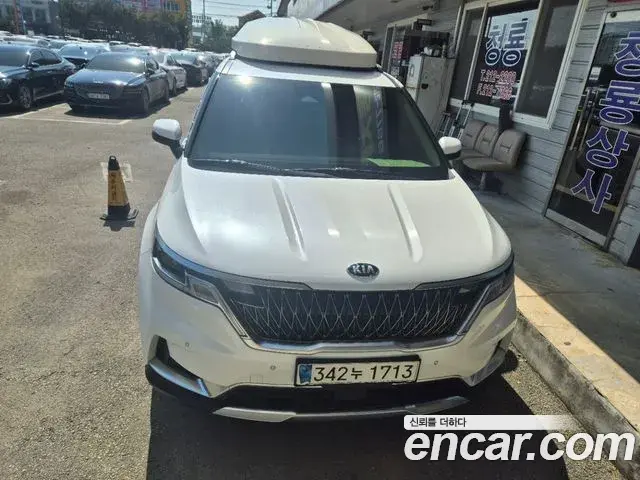 Kia Carnival Diesel 9-Seater Noblesse 2021