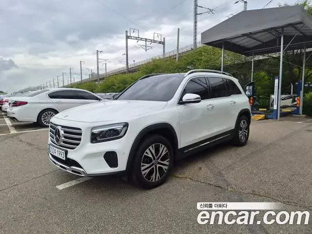 Mercedes-Benz GLB-Class GLB200 d 2024