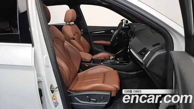 Audi Q5 45 TFSI Quattro Premium 2021 — фото 26