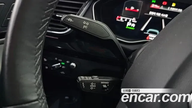 Audi Q5 45 TFSI Quattro Premium 2021 — фото 17