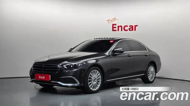 Mercedes-Benz E-Class E250 Exclusive 2023