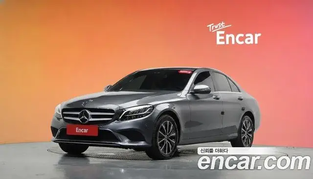 Mercedes-Benz C-Class C200 2019