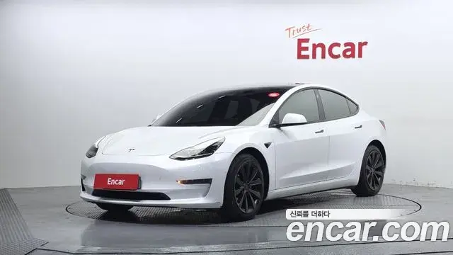 Tesla Model 3 Standard Range Plue RWD 2021