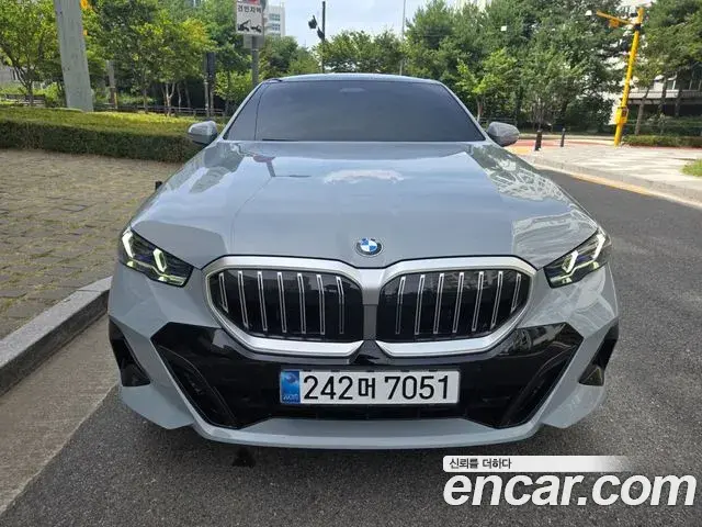 BMW 5-Series 520i M Sport 2025