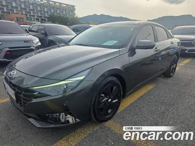 Hyundai AVANTE 1.6 Modern 2022