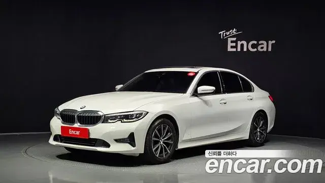BMW 3-Series 320i 2021