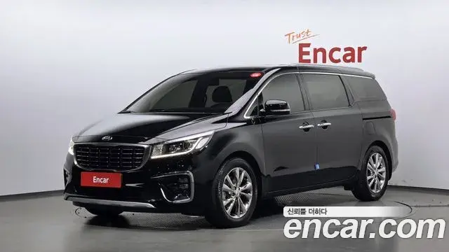 Kia Carnival 9-Seater Noblesse 2019