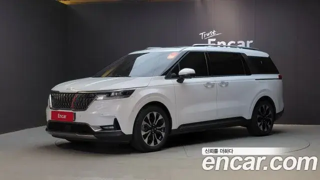 Kia Carnival Gasoline 9-Seater Signature 2022