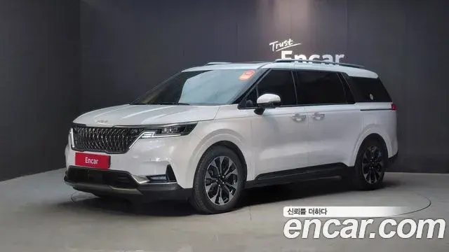 Kia Carnival Gasoline 9-Seater Signature 2022