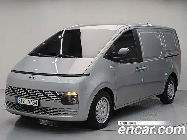 Hyundai Staria Cargo 3-Seater Smart 2022