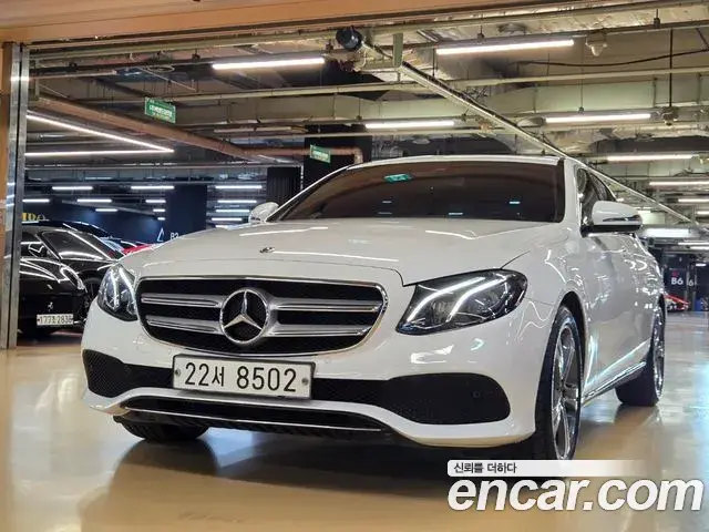 Mercedes-Benz E-Class E300 Avantgarde 2019