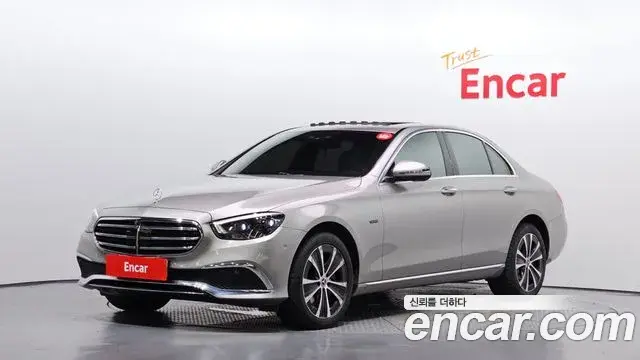 Mercedes-Benz E-Class E300e 4MATIC Exclusive 2021