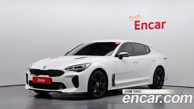 Kia Stinger 3.3 Turbo AWD GT 2019
