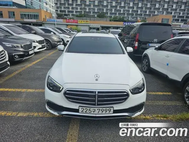 Mercedes-Benz E-Class E220d 4MATIC Exclusive 2022