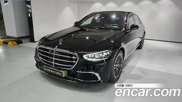 Mercedes-Benz S-Class S350 d 4MATIC 2025