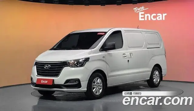 Hyundai Starex Van 3-Seater Smart 2020