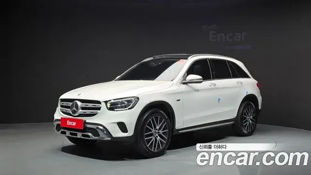 Mercedes-Benz GLC-Class GLC300e 4MATIC 2021