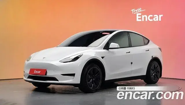 Tesla Model Y RWD 2023