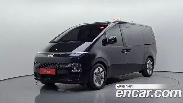 Hyundai Staria Tourer 9-Seater Modern 2024