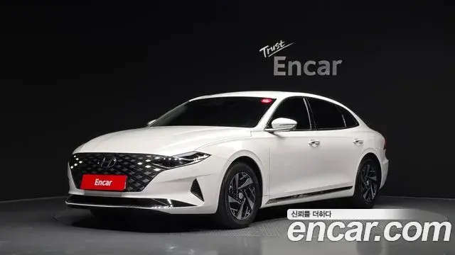 Hyundai Grandeur Le Blanc 2021