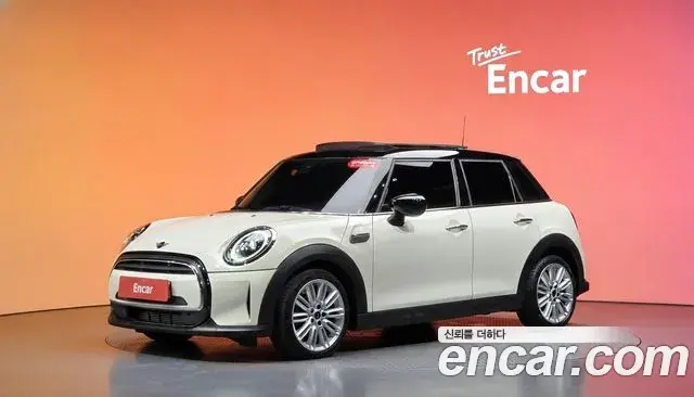 Mini Cooper 5-Door Classic Plus 3rd 2022