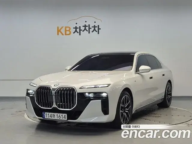 BMW 7-Series 740i xDrive M Sport 2024
