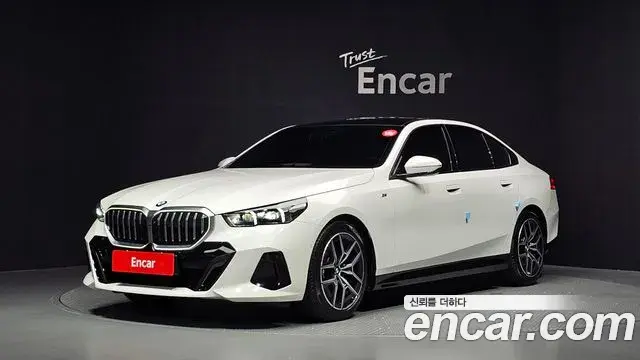 BMW 5-Series 520i M Sport 2025