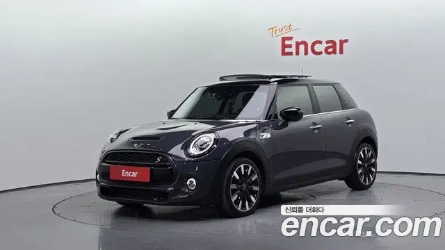 Mini Cooper 5Door HIGH 3rd 2021