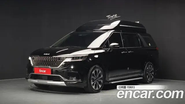 Kia Carnival Gasoline 4-Seater Hi-Limousine Signature 2022